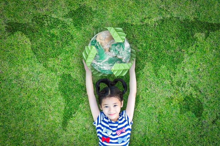 kid-powered-green-shopping-how-children-are-influencing-parents-to-shop-sustainably